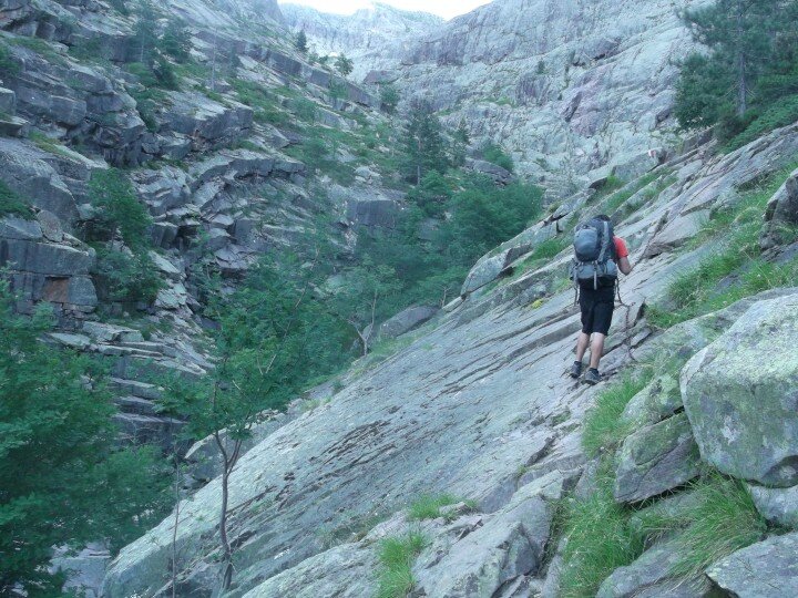 hiking efficiently on rocky terrain